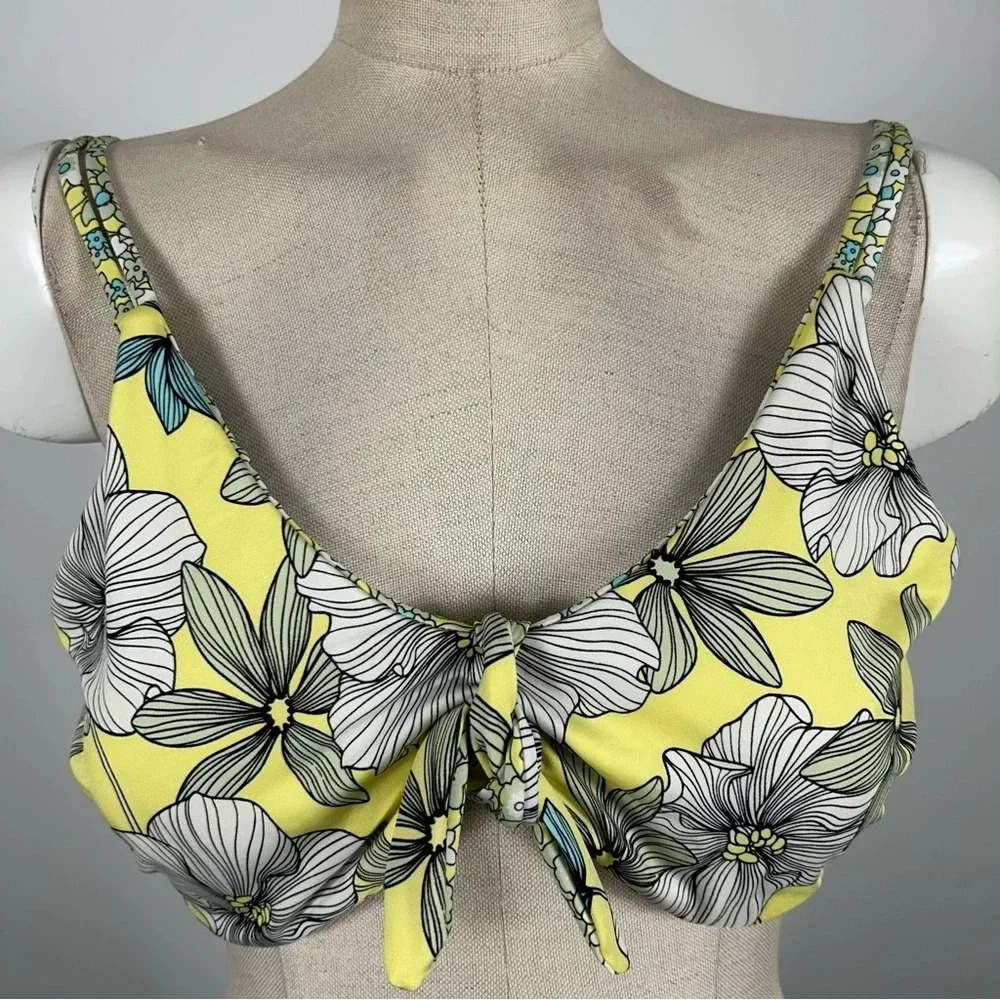 La Vie En Rose Yellow Floral Tie-Front Bikini Top